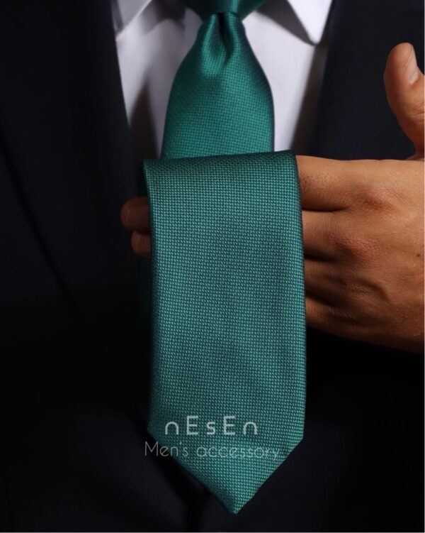 ست کراوات و پوشت سبز کله‌غازی