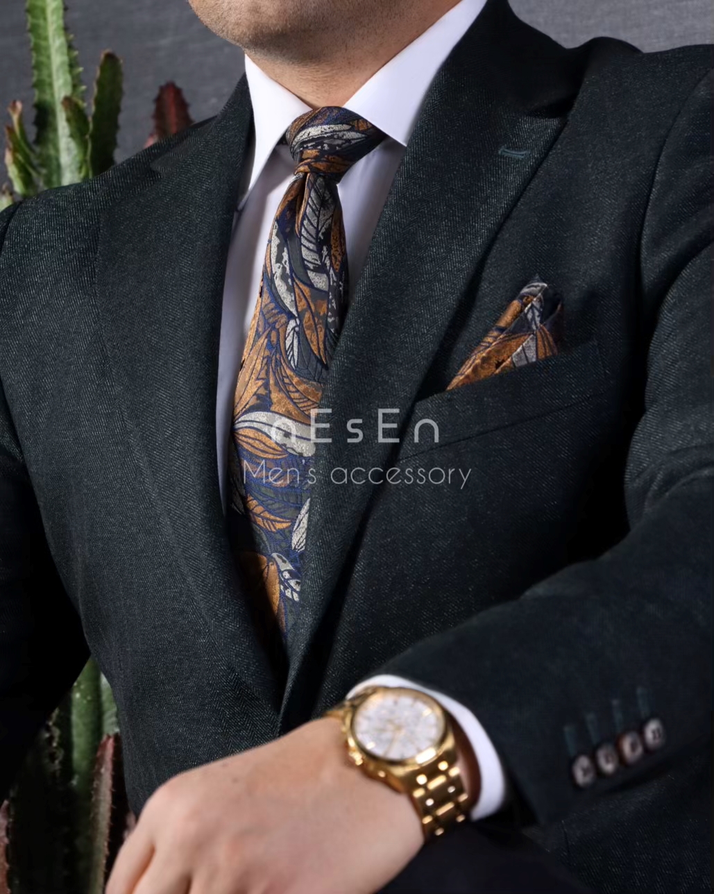 ست کراوات و پوشت مردانه NESEN - طرح برگ طلایی سرمه‌ای T118